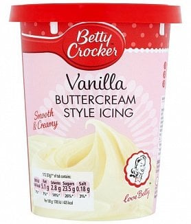 Betty Crocker - Vanille-Buttercreme-Zuckerguss 400 Gramm
