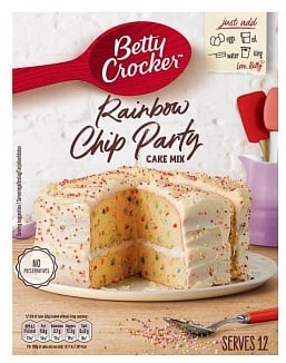 Betty Crocker - Party Rainbow Chip Cake Mix 425 Gramm