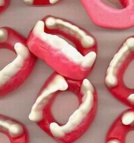 Trolli - Winegum Dracula Teeth 250 grammes