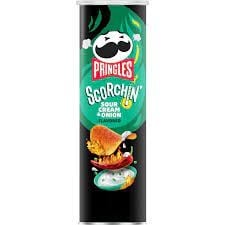 Pringles - Scorchin Sour Cream & Onion 156 Gramm